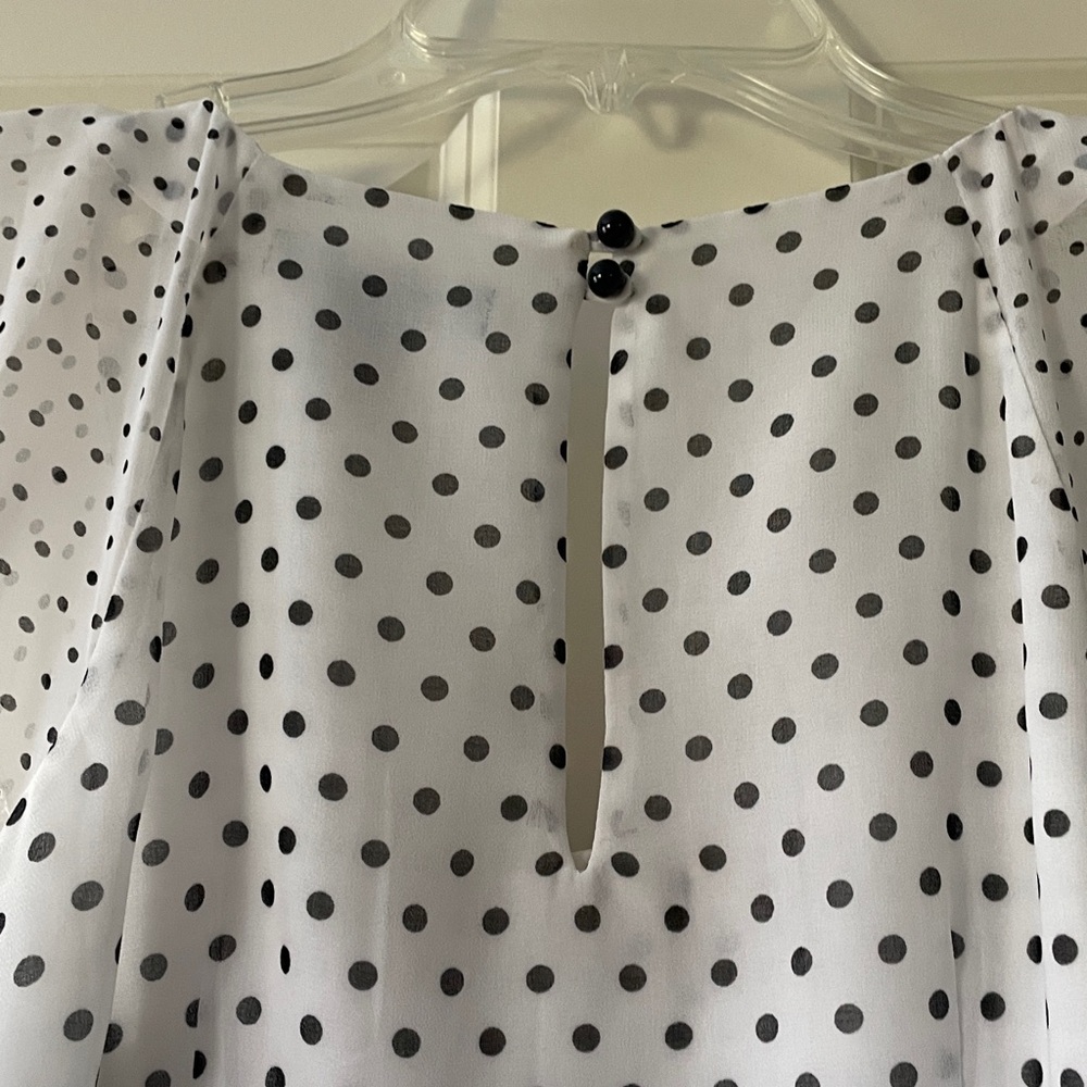 Express Black and White Polka Dot Ruffle Blouse - Picture 4 of 6
